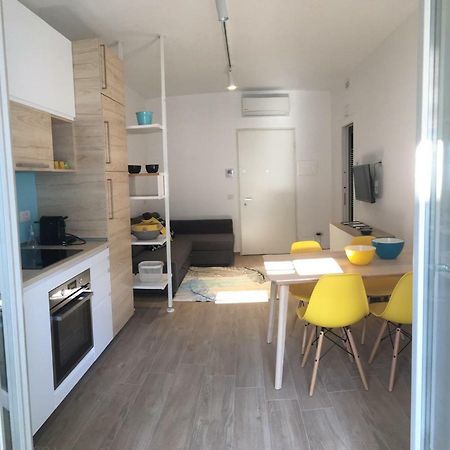 Appartamento Acquamarina Сан-Бенедетто-дель-Тронто Экстерьер фото